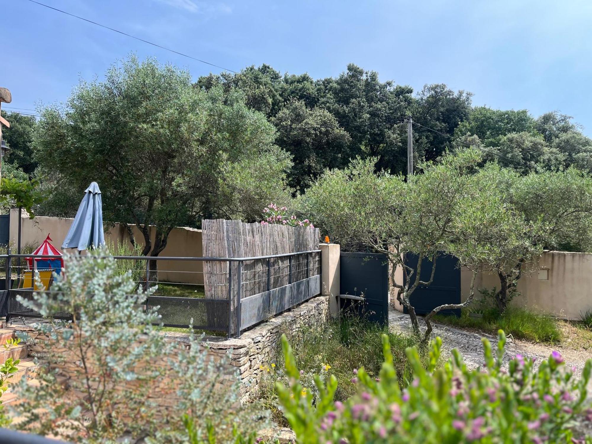 Villa Pierre Blanche Le Calme A 5Mn Du Centre Ville 尼姆 外观 照片